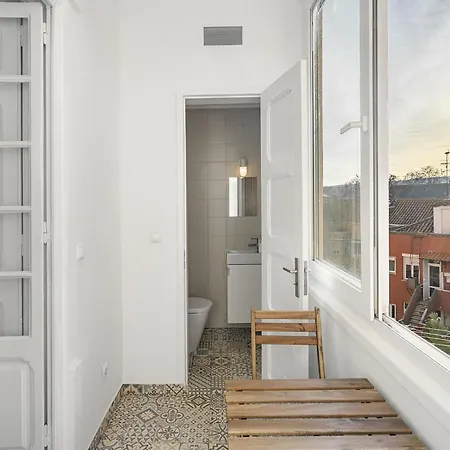 Apartamento Whome Mid-term Marvel: Your Away From